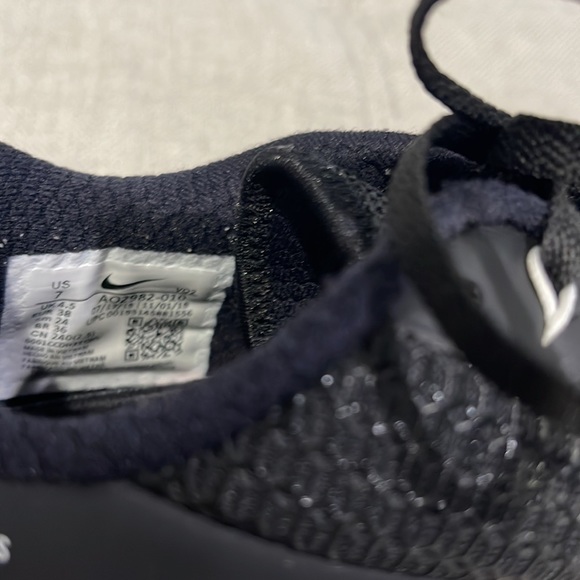 Nike metcon5 shoes - Picture 5 of 6